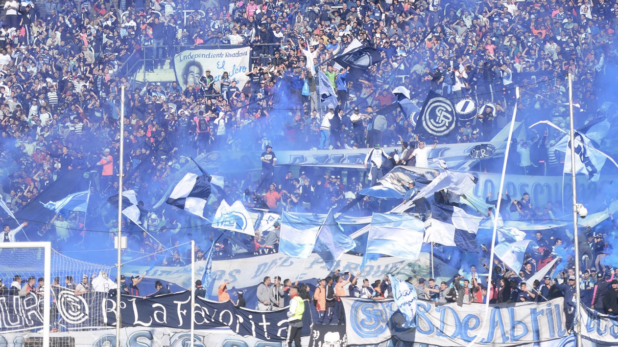 Lo mejor de la hinchada de Independiente Rivadavia