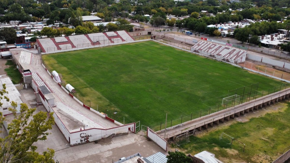 Huracán vuelve al estadio General San Martín 