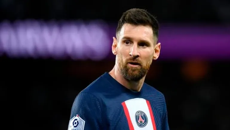 Lionel Messi cada vez más afuera del PSG