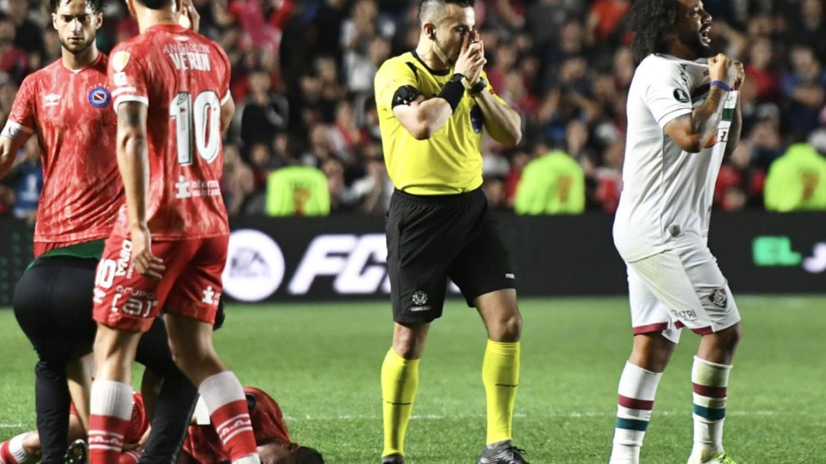 La escalofriante lesión de Luciano Sánchez en la Copa Libertadores