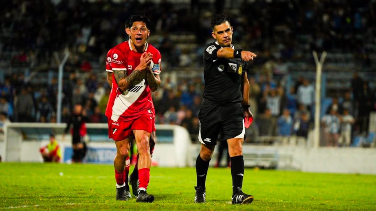 Deportivo Maipú perdió en Salta con polémica 