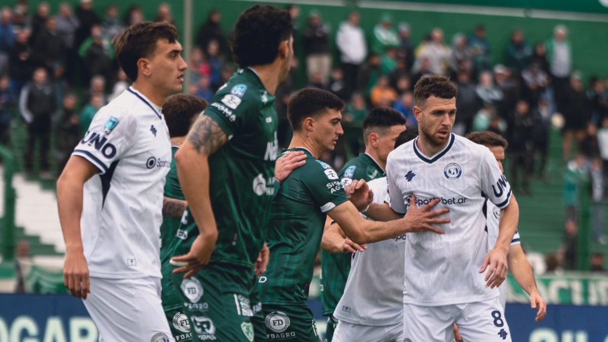 Independiente Rivadavia perdió ante Sarmiento