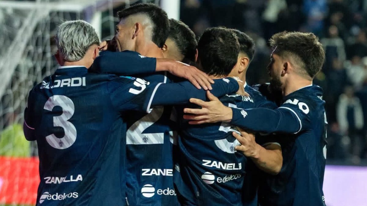 Independiente Rivadavia le ganó 2 a 1 a Estudiantes de Río Cuarto