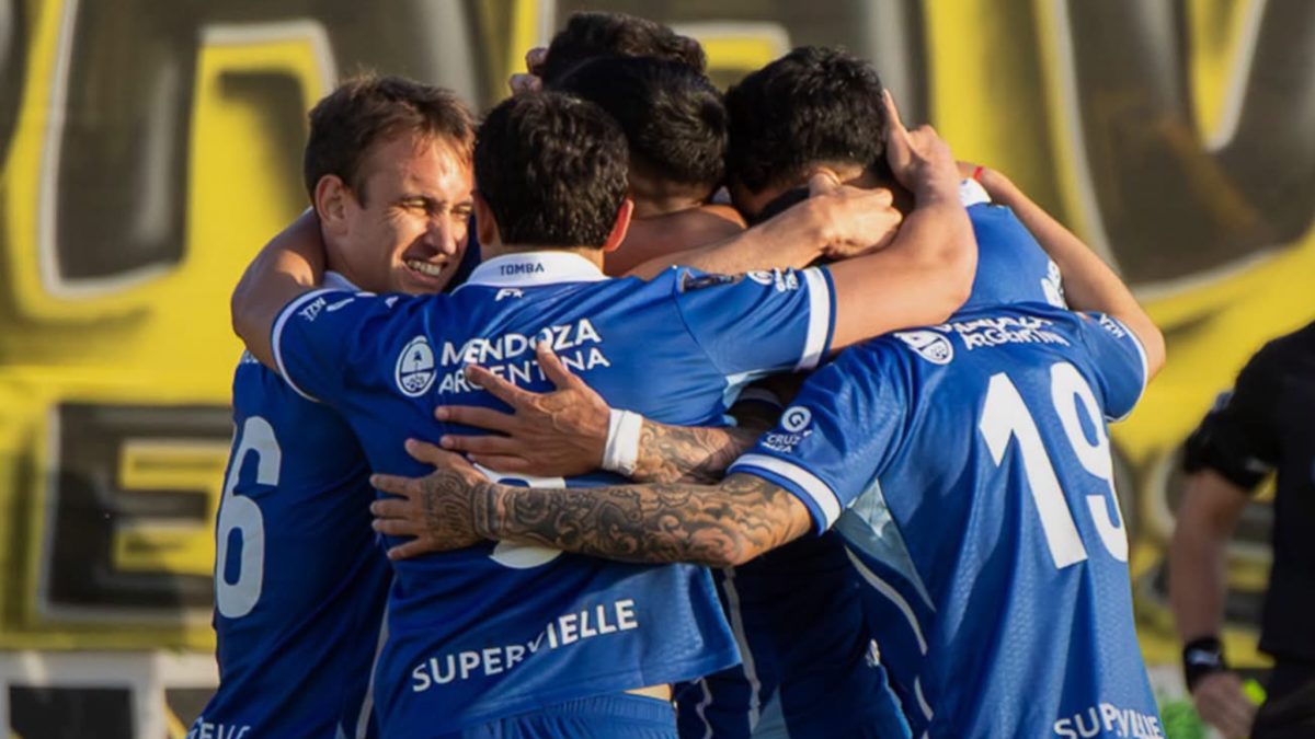 Godoy Cruz le ganó 3 a 0 a Mitre