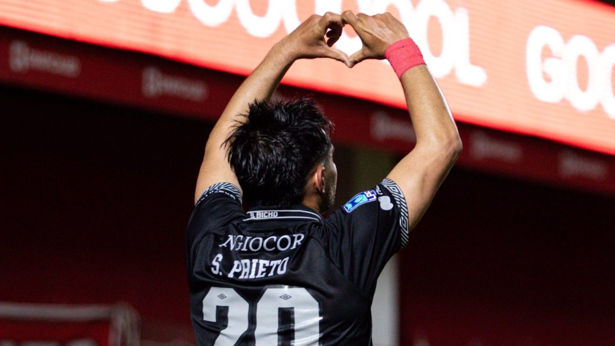 Independiente Rivadavia perdió ante Argentinos